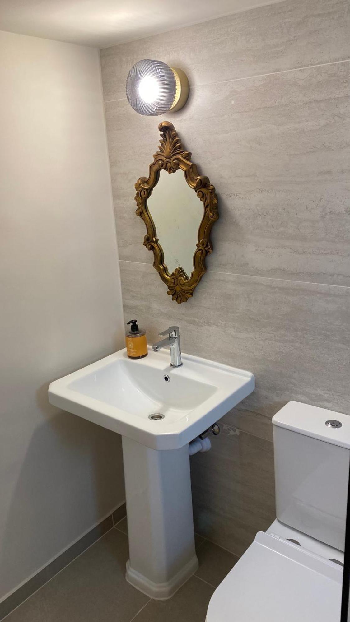 לימסול T&L Apartments Agiaos Tychonas מראה חיצוני תמונה